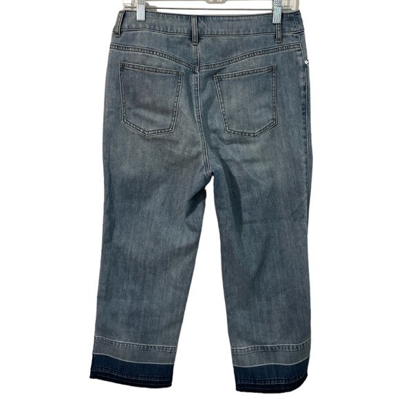 Chico's Women's Wide Leg Crop Jeans Size 6 Button Fly Denim Released Raw Hem - Picture 2 of 9